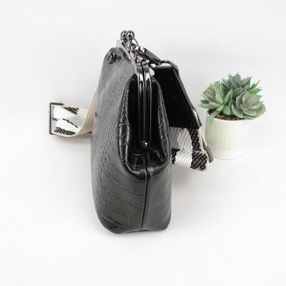 Sharif Leather Kiss Lock Convertible Crossbody Bah - Picture 6 of 13